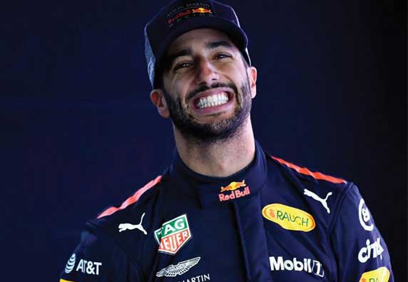 Neue Red Bull Racing Aston Martin Kollektion