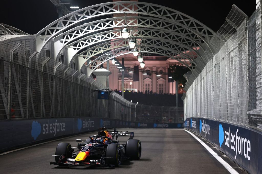 Großer Preis von Singapur 2026: Verstappen auf Pole vor Ferrari