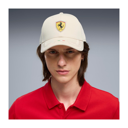 Scuderia Ferrari F1 2026 Cap Italian weiß