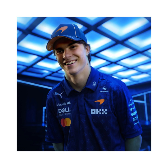 McLaren F1 2026 Oscar Piastri Cap Singapore GP
