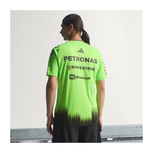 Mercedes AMG F1 2026 Team T-Shirt Set Up